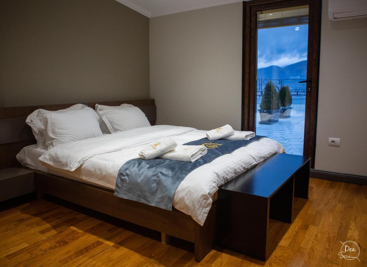 Suite Terrace Rooms & Apartments Korce Exterior foto